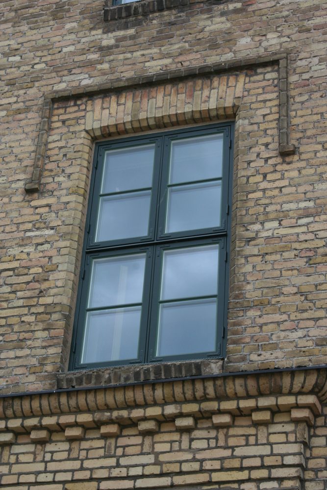 Träfönster på Rönnowska skolan